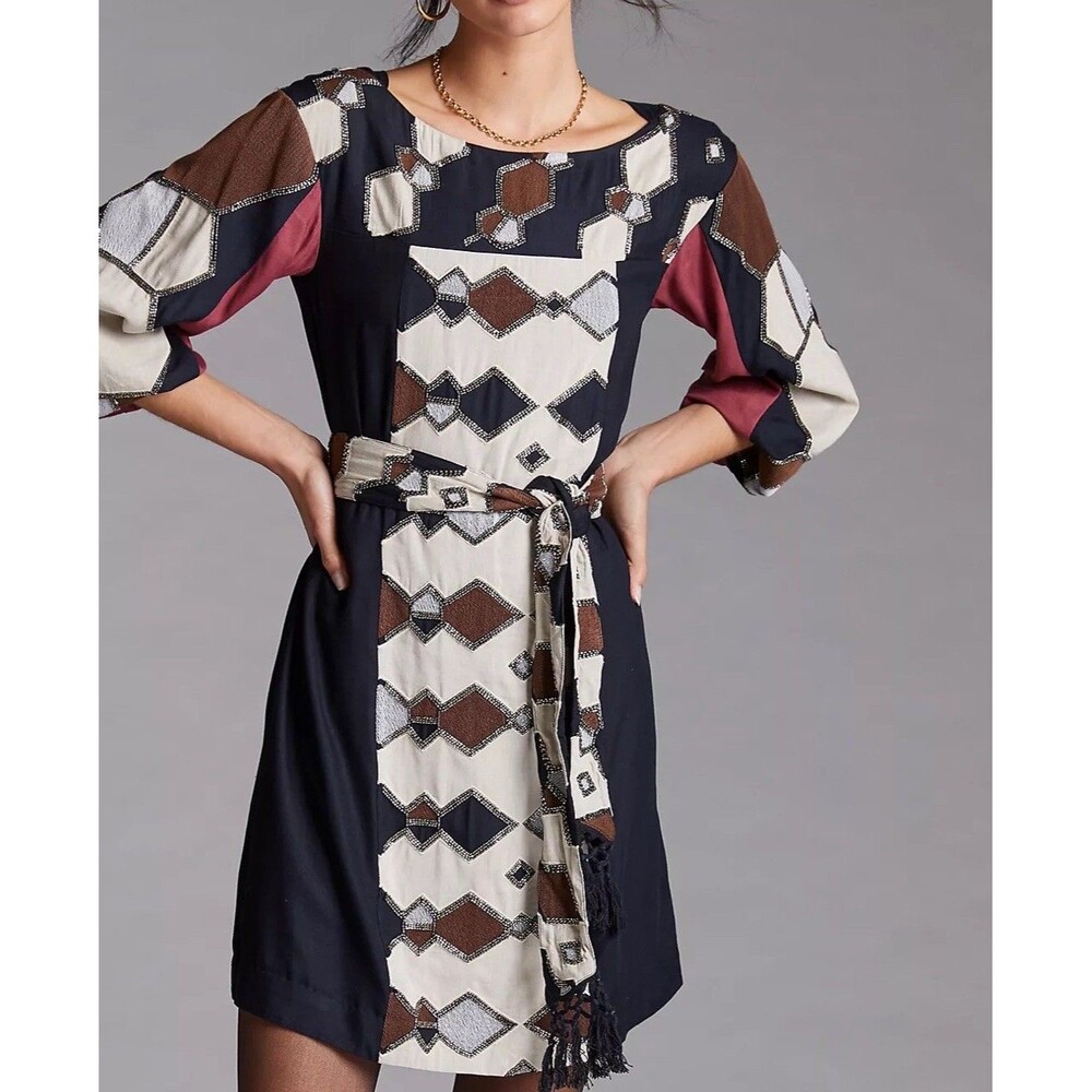 Anthropologie Dress Size XS Beaded Shift Mini Dress Belt Elegant